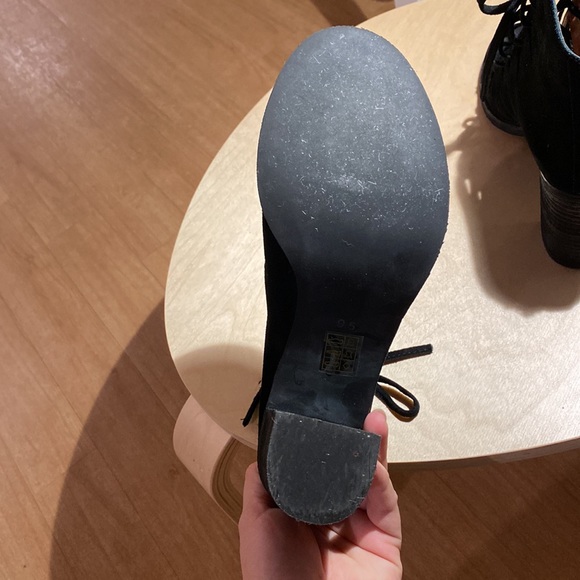 Jeffrey Campbell Corwin - Picture 5 of 5